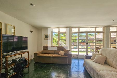 Sala de apartamento para alugar com 4 quartos, 350m² em Jardim Acapulco, Guarujá