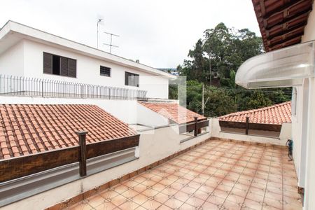 Quintal de casa à venda com 3 quartos, 500m² em Jardim Guapira, São Paulo