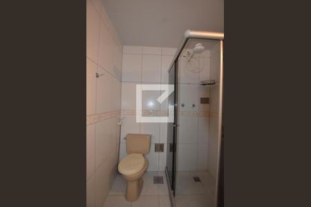 Banheiro de apartamento para alugar com 2 quartos, 65m² em Osvaldo Cruz, Rio de Janeiro
