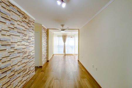 Sala de apartamento à venda com 2 quartos, 60m² em Vila Bertioga, São Paulo