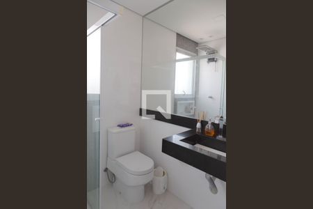 Banheiro de apartamento para alugar com 2 quartos, 70m² em Centro, Guarulhos