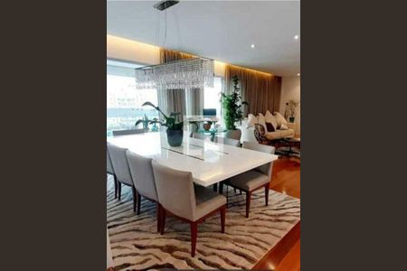 Apartamento à venda com 4 quartos, 240m² em Cidade Monções, São Paulo