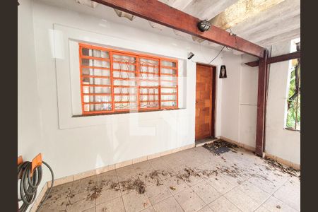 Garagem de casa à venda com 2 quartos, 120m² em Vila Olímpia, São Paulo