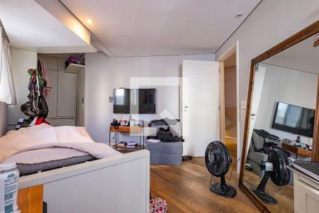 Quarto 1 de apartamento para alugar com 2 quartos, 190m² em Vila Madalena, São Paulo