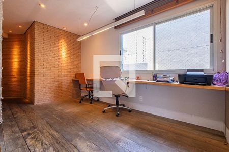 Sala  de apartamento à venda com 2 quartos, 190m² em Vila Madalena, São Paulo