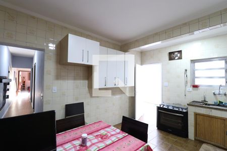 Cozinha de casa à venda com 2 quartos, 117m² em Vila Ipojuca, São Paulo