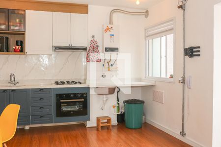 Sala e Cozinha de apartamento à venda com 2 quartos, 37m² em Água Branca, São Paulo