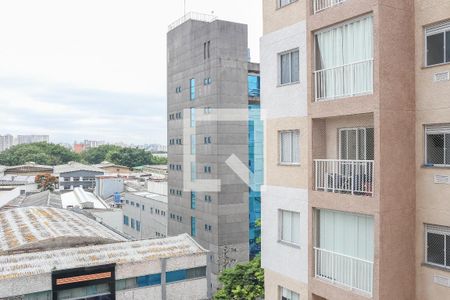Vista da Sala e Cozinha de apartamento à venda com 2 quartos, 37m² em Água Branca, São Paulo