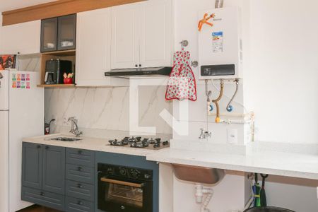 Sala e Cozinha de apartamento à venda com 2 quartos, 37m² em Água Branca, São Paulo