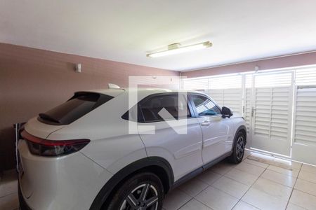 Garagem de casa à venda com 2 quartos, 80m² em Vila Ré, São Paulo