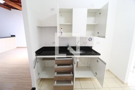 Cozinha de casa de condomínio para alugar com 3 quartos, 90m² em Aclimação, Uberlândia