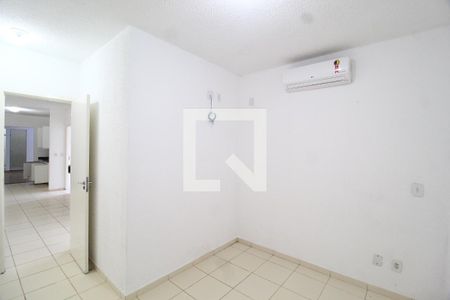 Quarto 1 de casa de condomínio para alugar com 3 quartos, 90m² em Aclimação, Uberlândia