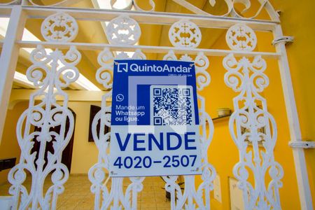 Fachada de casa à venda com 4 quartos, 210m² em Jardim Cambui, Santo André