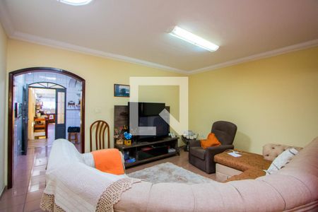 Sala de estar de casa à venda com 4 quartos, 210m² em Jardim Cambui, Santo André