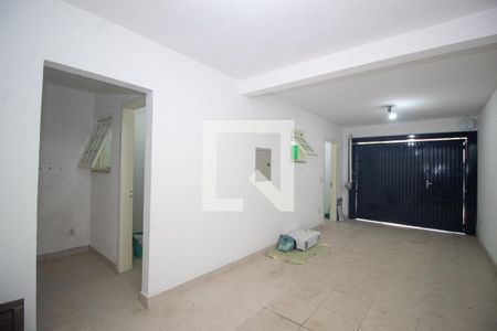 Garagem de casa à venda com 4 quartos, 120m² em Ipanema, Porto Alegre