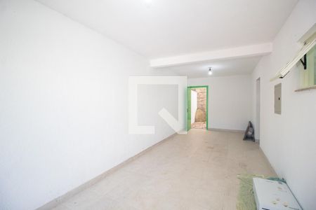 Garagem de casa à venda com 4 quartos, 120m² em Ipanema, Porto Alegre