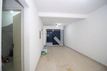 Garagem de casa à venda com 4 quartos, 120m² em Ipanema, Porto Alegre