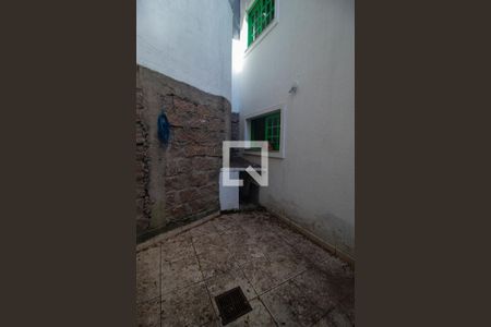Quintal de casa à venda com 4 quartos, 120m² em Ipanema, Porto Alegre