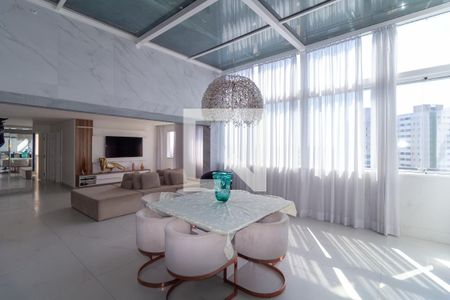 Sala de apartamento à venda com 4 quartos, 238m² em Vila Ivone, São Paulo