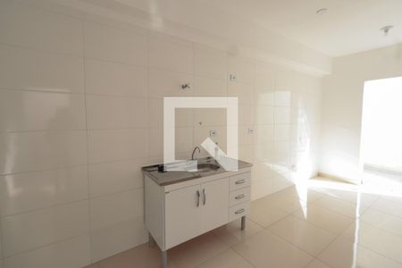 Cozinha de apartamento para alugar com 1 quarto, 30m² em Chácara Califórnia, São Paulo