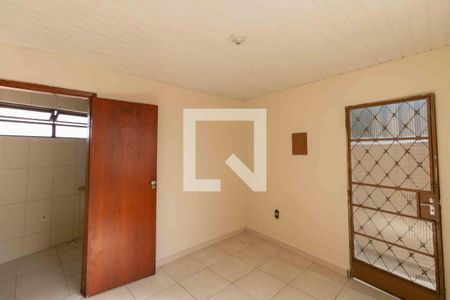 Sala de kitnet/studio para alugar com 1 quarto, 40m² em Glória, Belo Horizonte
