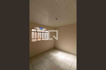 Sala de kitnet/studio para alugar com 1 quarto, 40m² em Glória, Belo Horizonte