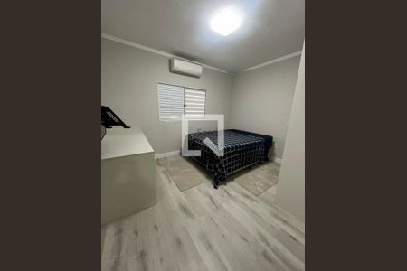 Casa à venda com 3 quartos, 130m² em Vila Carrão, São Paulo