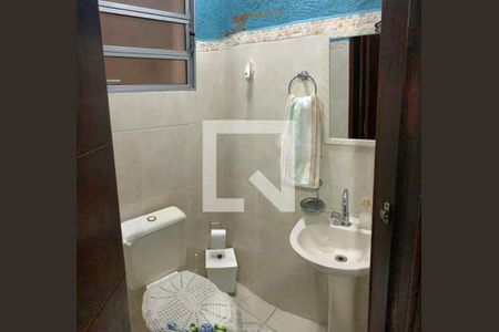 Casa à venda com 2 quartos, 200m² em Vila Carrão, São Paulo