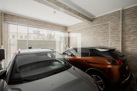 Garagem de casa à venda com 3 quartos, 150m² em Cidade Patriarca, São Paulo