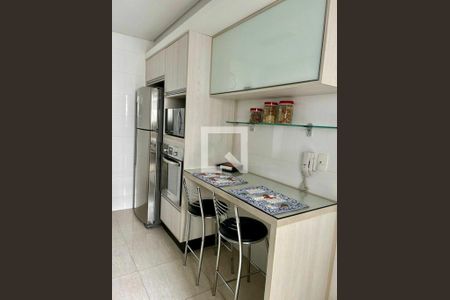Apartamento à venda com 3 quartos, 109m² em Vila Bertioga, São Paulo