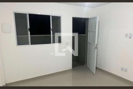 Casa à venda com 2 quartos, 155m² em Vila Santa Isabel, São Paulo