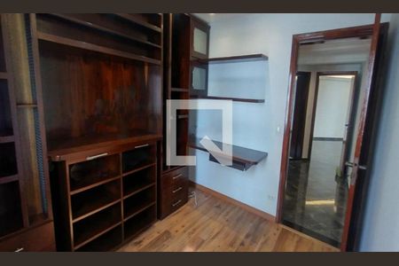 Apartamento à venda com 3 quartos, 157m² em Vila Regente Feijó, São Paulo