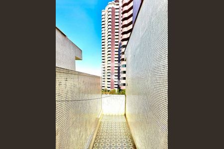 Casa à venda com 3 quartos, 131m² em Jardim Analia Franco, São Paulo