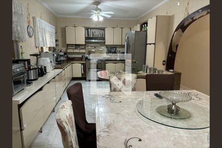 Casa à venda com 6 quartos, 330m² em Vila Ré, São Paulo