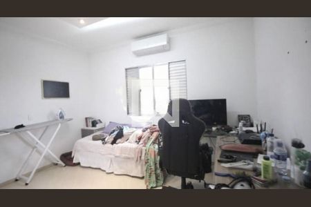 Casa à venda com 2 quartos, 93m² em Vila Carrão, São Paulo