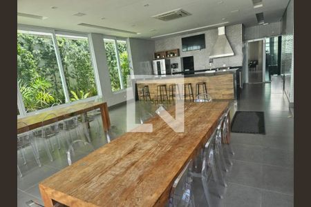 Apartamento à venda com 4 quartos, 225m² em Vila Gomes Cardim, São Paulo