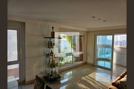 Apartamento à venda com 4 quartos, 225m² em Vila Gomes Cardim, São Paulo