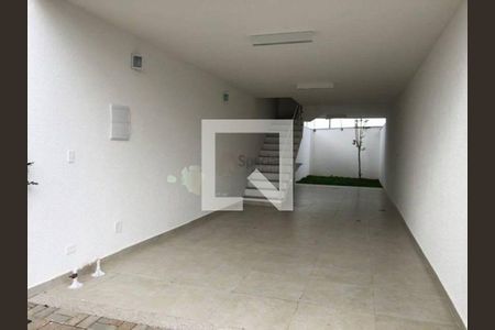 Casa à venda com 3 quartos, 112m² em Jardim Fernandes, São Paulo