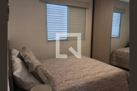 Casa à venda com 3 quartos, 112m² em Jardim Fernandes, São Paulo