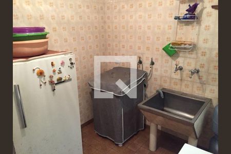 Casa à venda com 3 quartos, 230m² em Vila Carrão, São Paulo