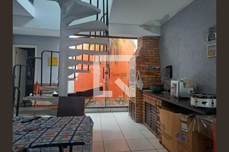 Casa à venda com 3 quartos, 300m² em Vila Santa Isabel, São Paulo