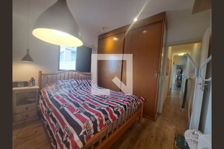 Casa à venda com 3 quartos, 300m² em Vila Santa Isabel, São Paulo