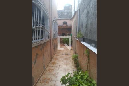 Casa à venda com 3 quartos, 140m² em Vila Antonieta, São Paulo