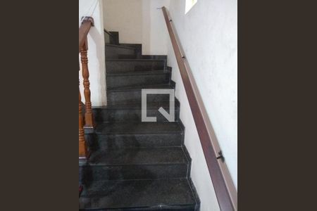 Casa à venda com 3 quartos, 140m² em Vila Antonieta, São Paulo