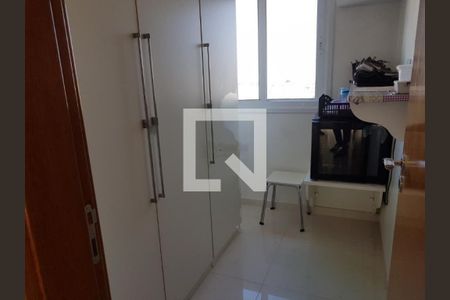 Apartamento à venda com 4 quartos, 330m² em Jardim Analia Franco, São Paulo