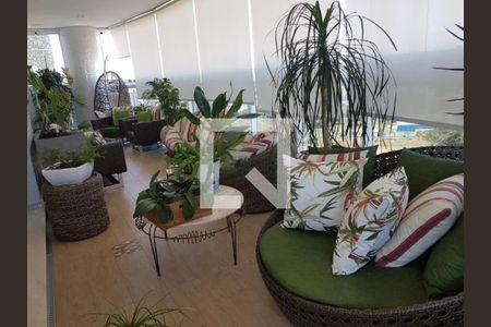 Apartamento à venda com 4 quartos, 330m² em Jardim Analia Franco, São Paulo