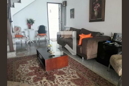 Casa à venda com 2 quartos, 180m² em Vila Gomes Cardim, São Paulo