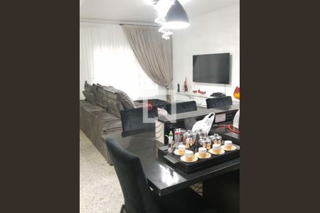 Casa à venda com 3 quartos, 175m² em Água Rasa, São Paulo