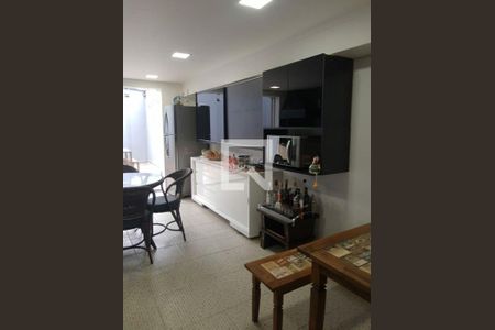 Casa à venda com 3 quartos, 175m² em Água Rasa, São Paulo