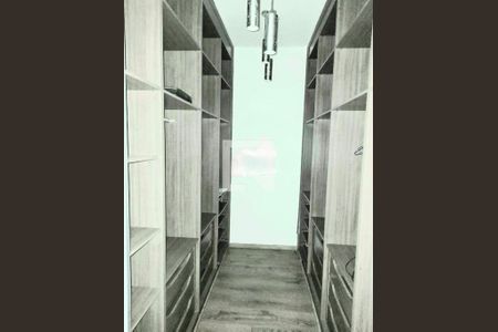 Casa à venda com 3 quartos, 180m² em Jardim Arpoador, São Paulo